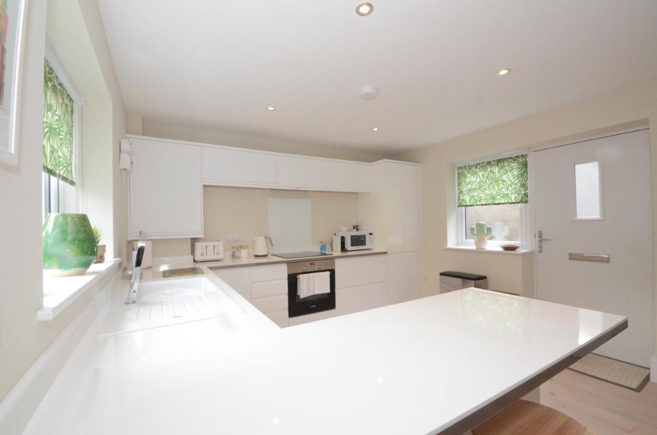 The Mews - 2 Bedroom Luxury, Spacious House With Free Parking York Exterior foto
